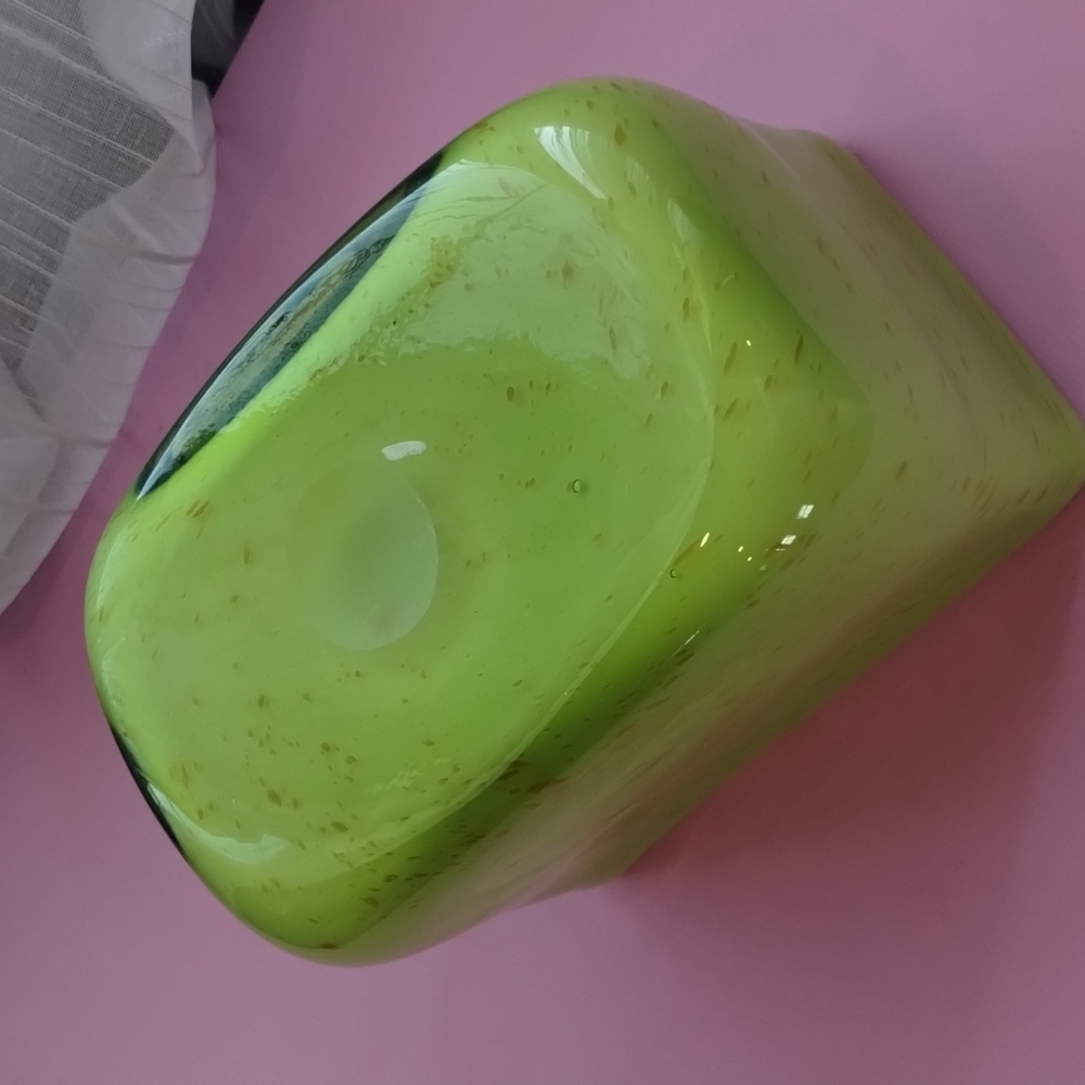 Green Ceramic Planter - Picture 3 of 6